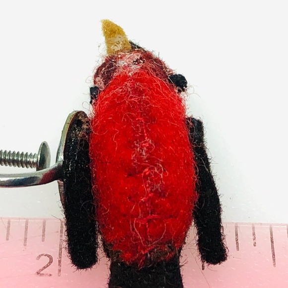 Vintage 3D Red Bird Handcrafted Fabric Earrings - Picture 8 of 8